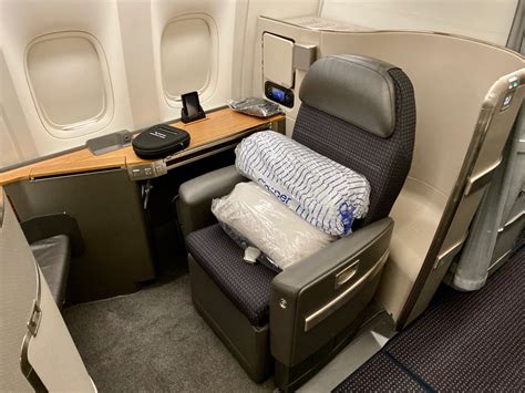 aa 777|Flagship® First – International .
